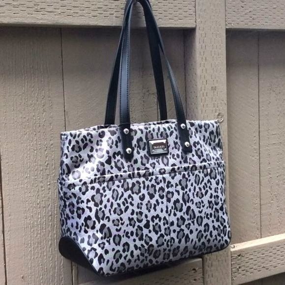 Calvin Klein WomenS Animal Print Tote Top Zip Closure Size-13” x 10 3/4” NWT - Picture 2 of 8